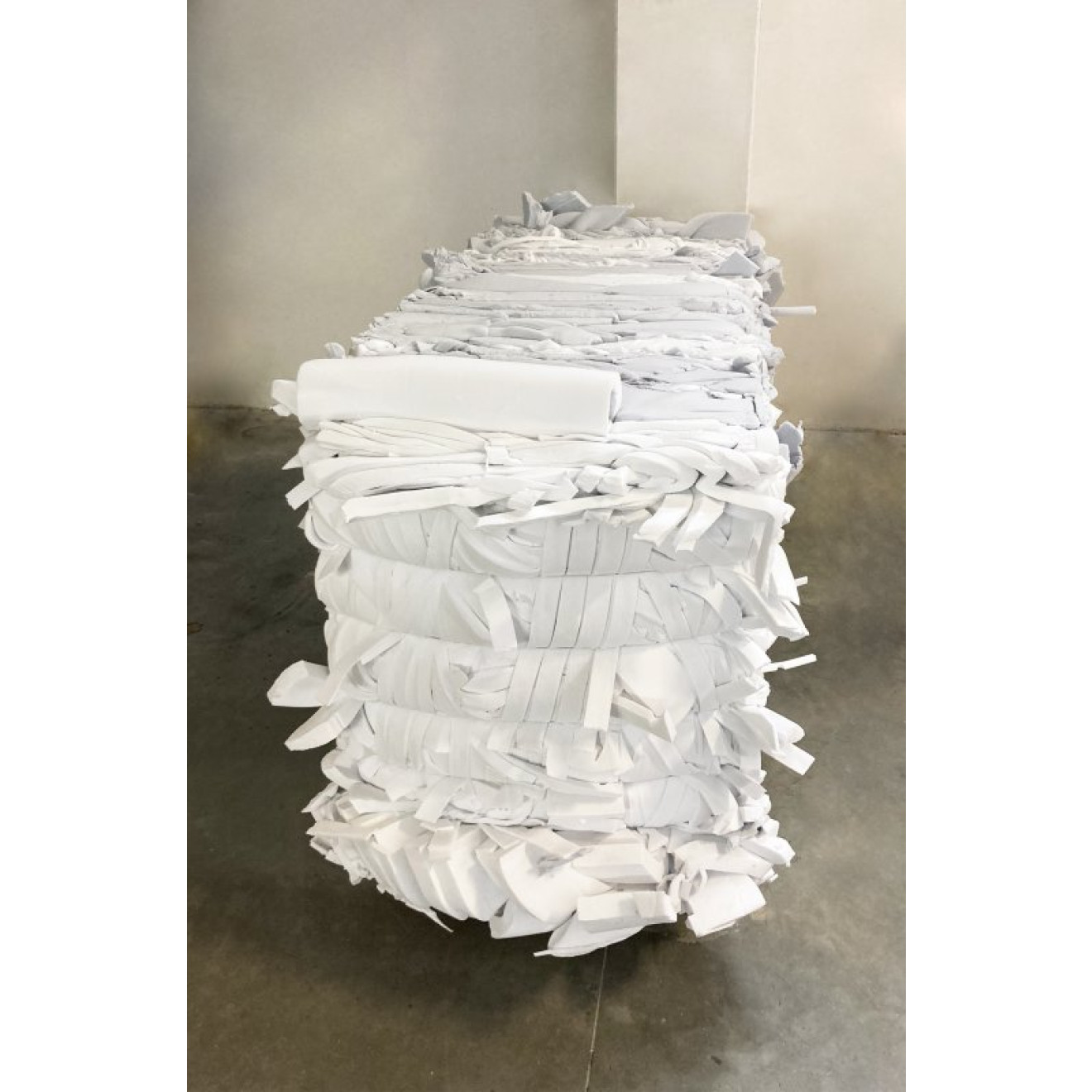 Restblock aus Basotect® Reststücken, gepresst 150cm x 80cm x 100cm, ca. 150Kg