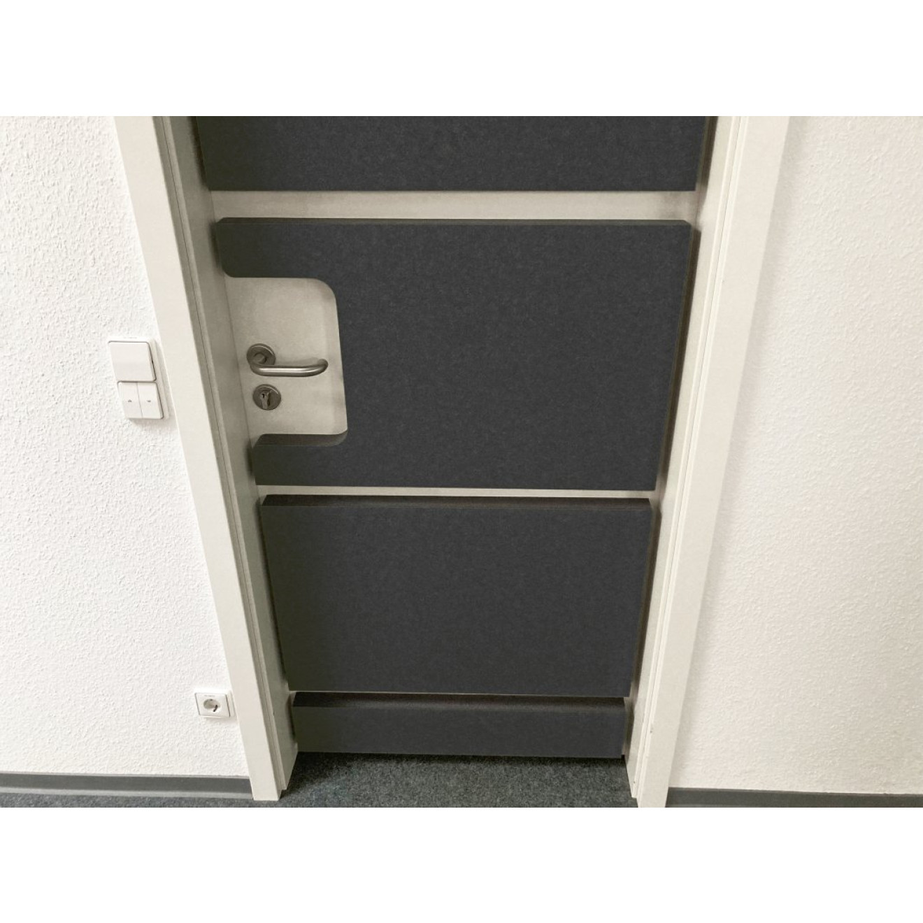 Türdämmset 50mm schwarz für Türblattbreite 735mm