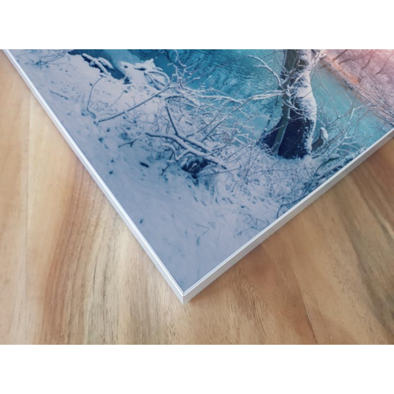 Akustikbild Fluss in Winterlandschaft
