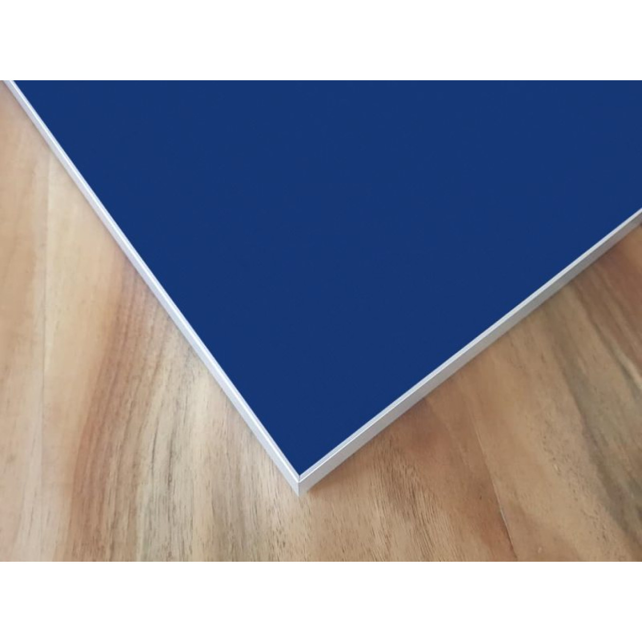 Akustikbild Unifarben mit hochwertigem ©Camira YS082