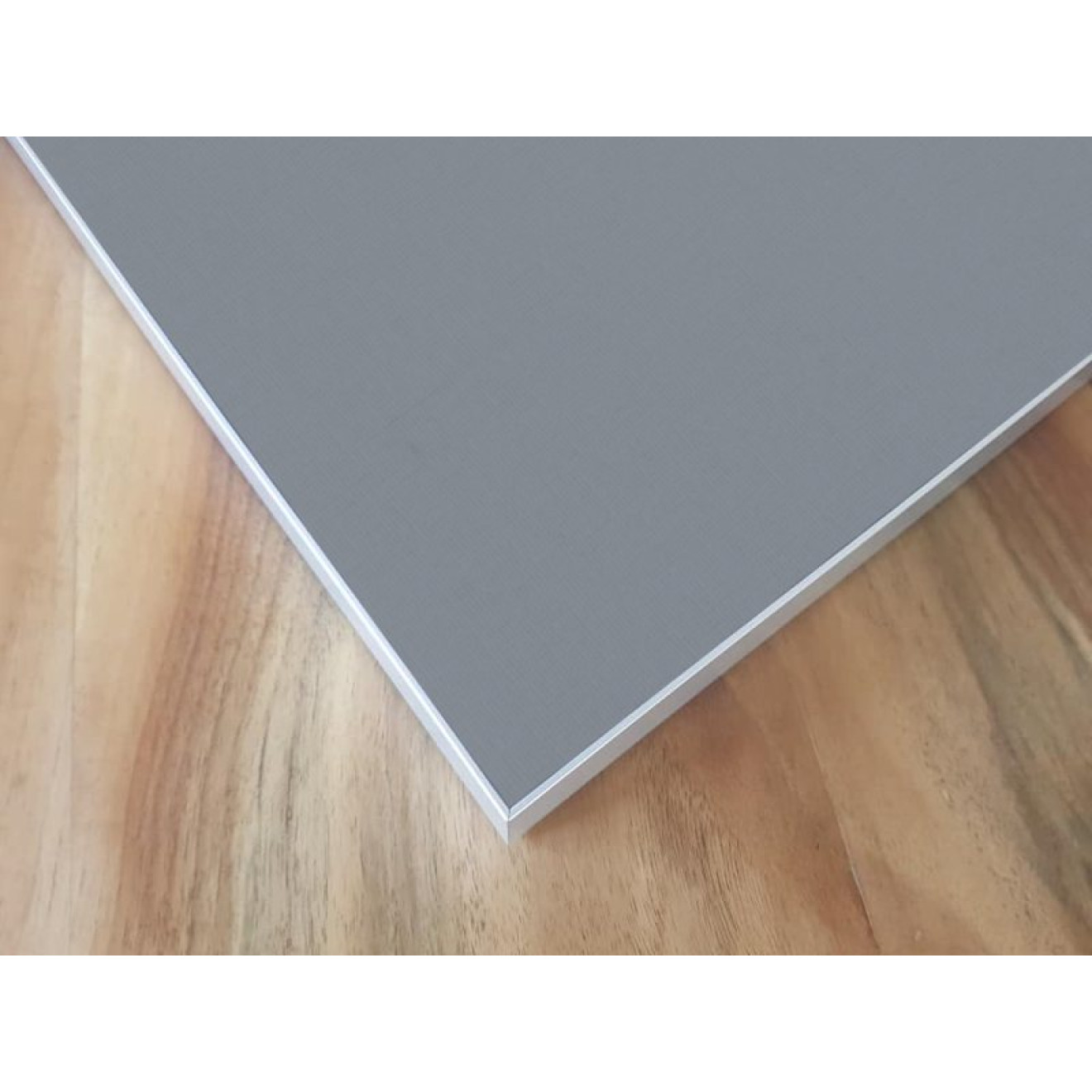 Akustikbild Unifarben mit hochwertigem ©Camira YS094