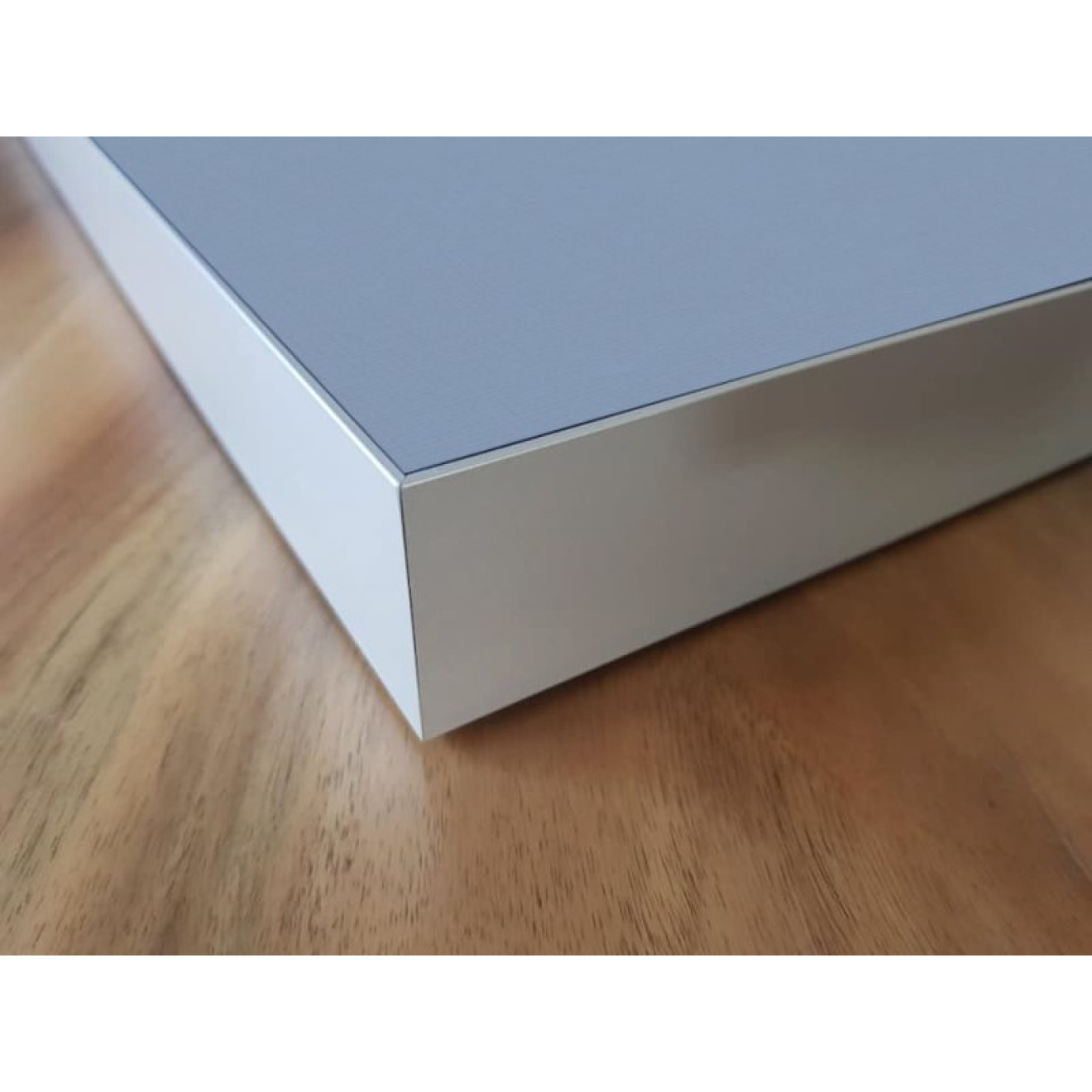 Akustikbild Unifarben mit hochwertigem ©Camira YS095