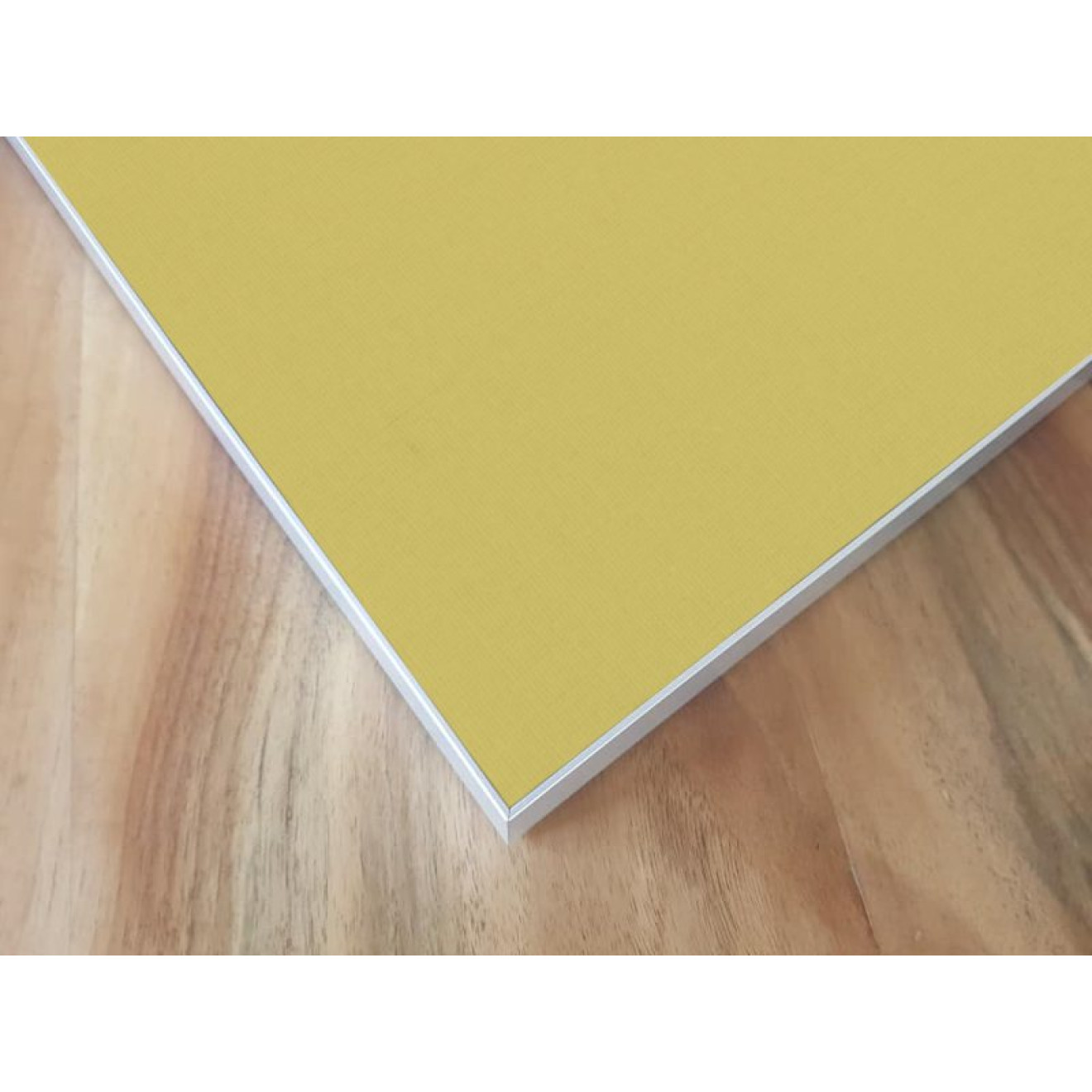 Akustikbild Unifarben mit hochwertigem ©Camira YS096