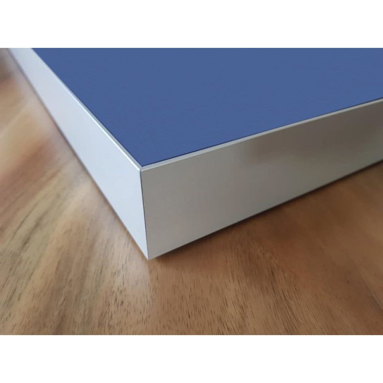 Akustikbild Unifarben mit hochwertigem ©Camira YS097