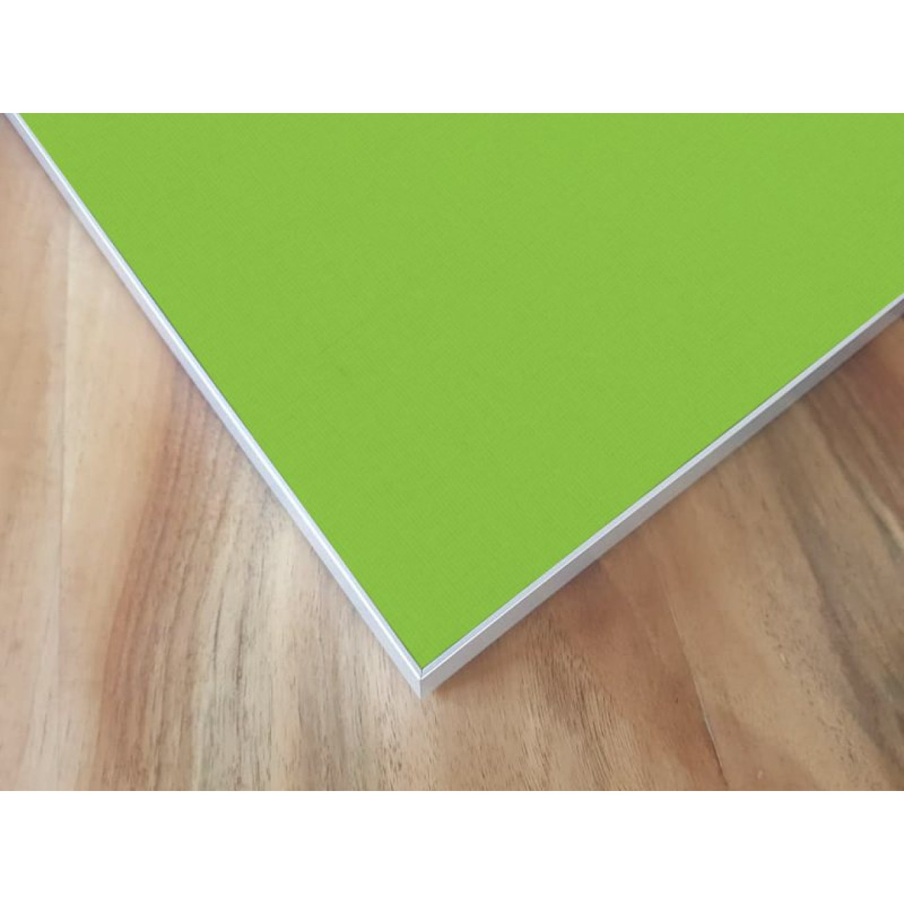 Akustikbild Unifarben mit hochwertigem ©Camira YS156