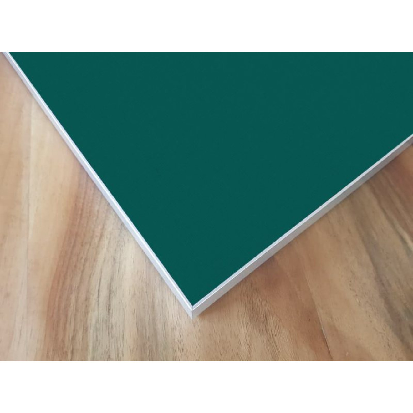 Akustikbild Unifarben mit hochwertigem ©Camira YS160