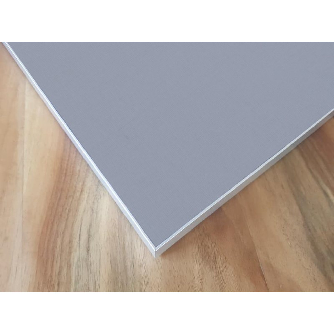 Akustikbild Unifarben mit hochwertigem ©Camira YS173