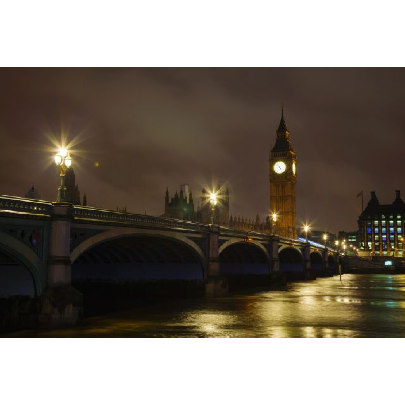 Akustikbild London Bridge in der Nacht