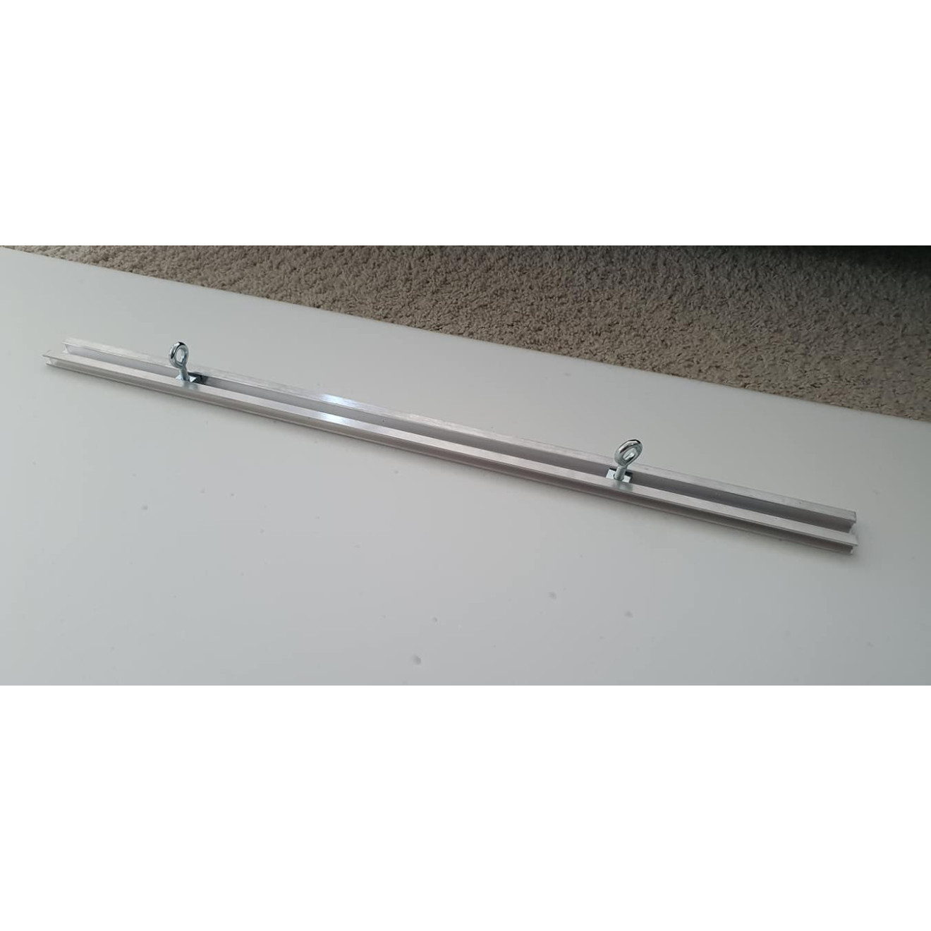 50cm Montageschiene für Wand- oder Deckenbefestigung
