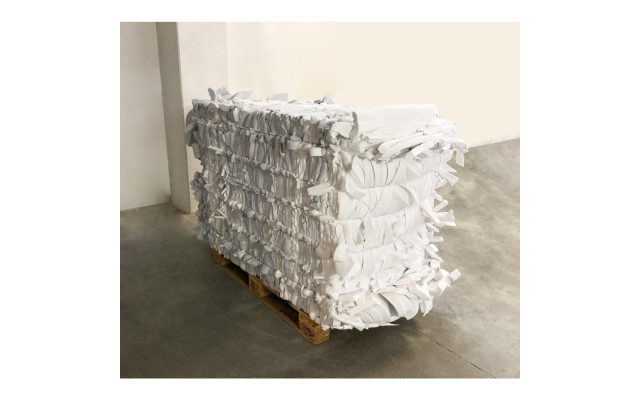 Restblock aus Basotect® Reststücken, gepresst 150cm x 80cm x 100cm, ca. 150Kg