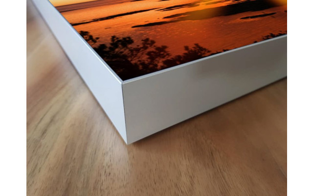 Akustikbild Gipfelkreuz im Sonnenuntergang
