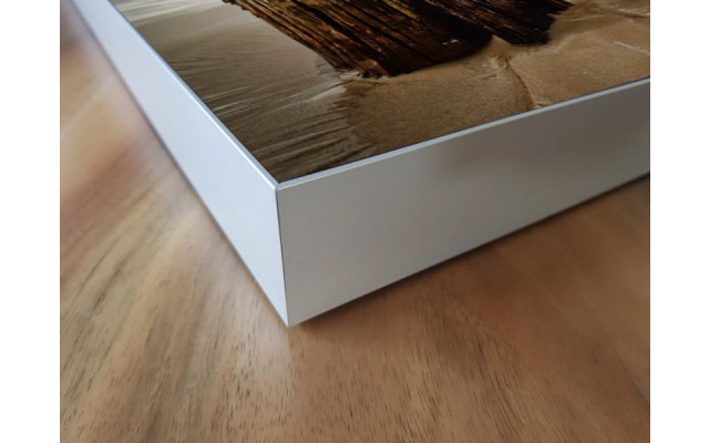 Akustikbild Starke Holzpflöcke