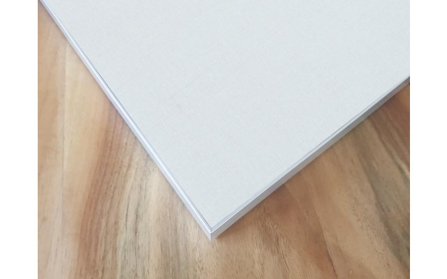 Akustikbild Unifarben mit hochwertigem ©Camira YS165