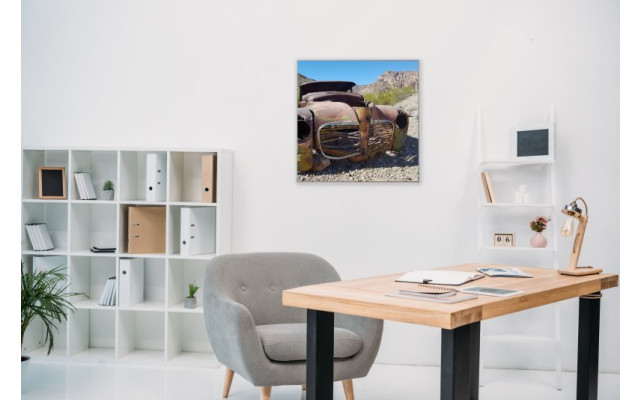 Akustikbild Rostiger Oldtimer in der Wüste