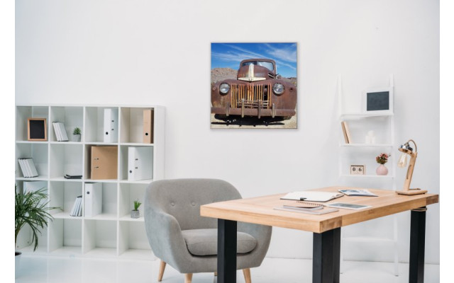 Akustikbild Rostiger Oldtimer frontal
