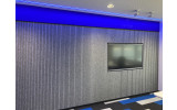 PET-Akustikpaneel für die Wand Beispiel Bürowand mit Fernseher